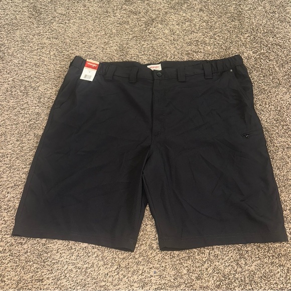 Men's Black Shorts - Picture 1 of 10